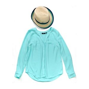 Aqua blouse. Fits S/M too
